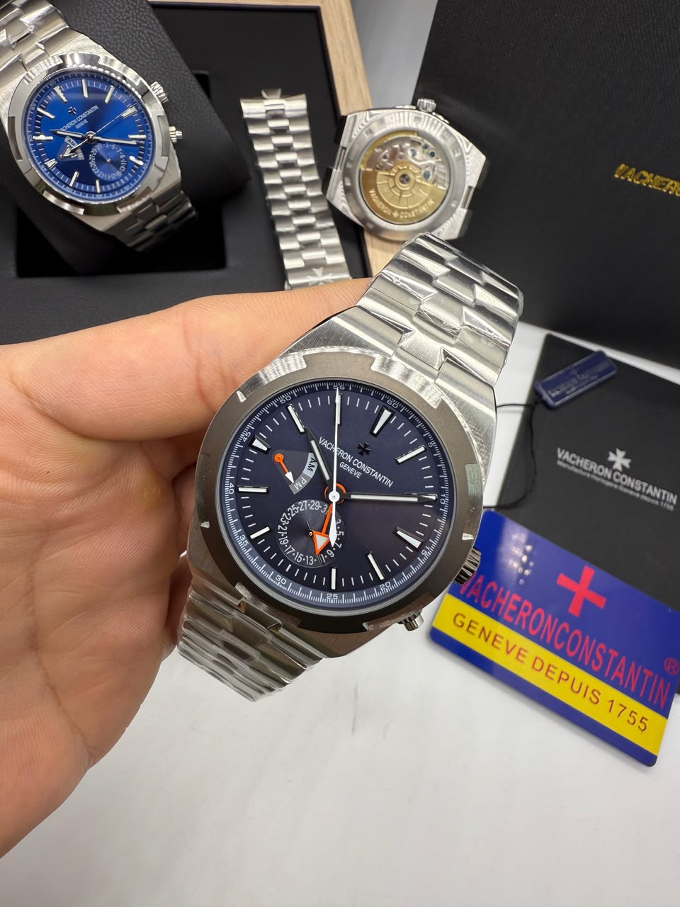 Vacheron Constantin Overseas — Linha Premium AAA+ — Aço / Cinza